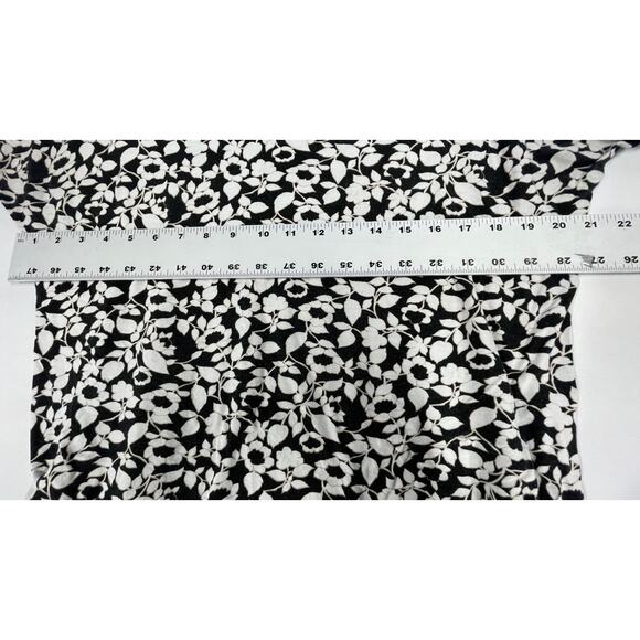 Beverly Drive Top Plus Size 1X Black White Floral Print Stretch Short Sleeve Y2K - Picture 5 of 7